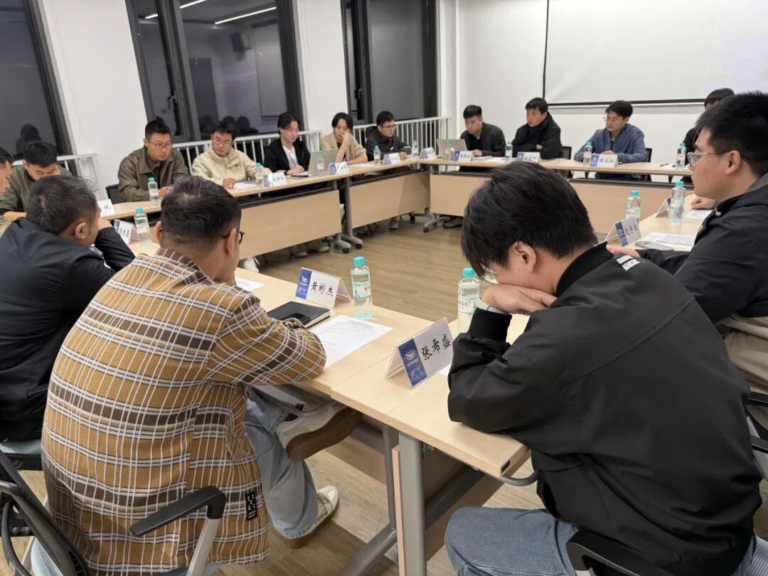 1761615851646085.jpg 641.jpg